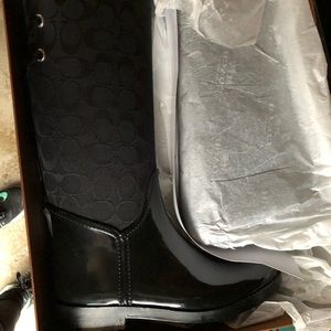 Authentic Coach rain boots NIB Bow tie up
